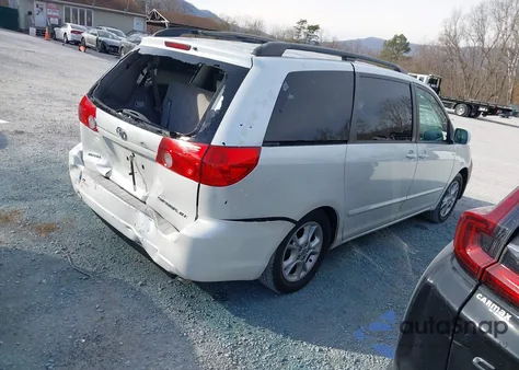 2006 Toyota Sienna Xle z USA, uszkodzony, nr VIN 5TDZA22C06S470851